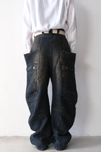Load image into Gallery viewer, SASHIKO BANANA CUTTING PANTS .14 / RUSTY INDIGO
