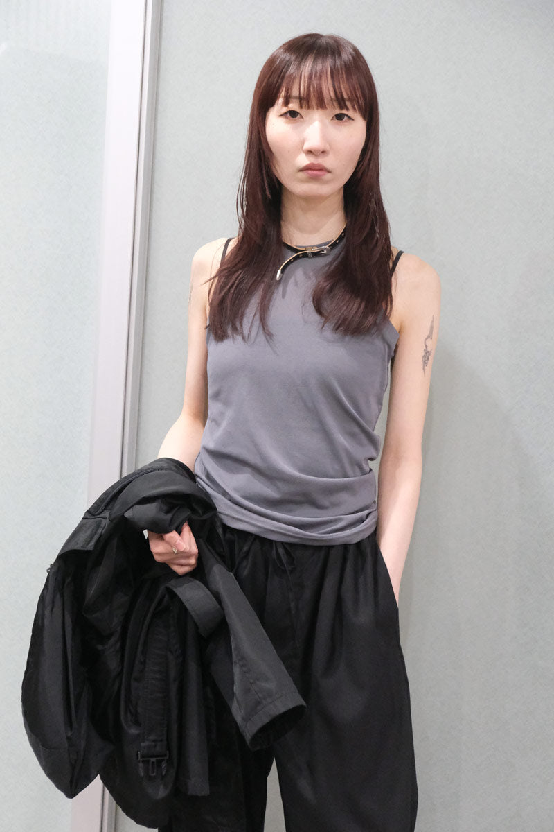 HIGH TWIST JERSEY DISTORTED TANK / GRAY