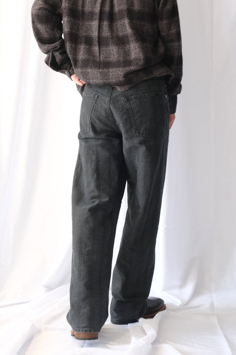 VAST CUT / BLACK COATED HERRINGBONE
