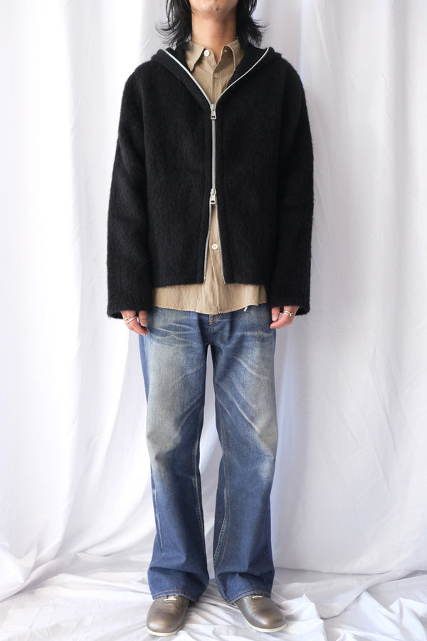 THIRD CUT / AZURE PRINT [Scheduled to arrive in Autumn/Winter 2026]