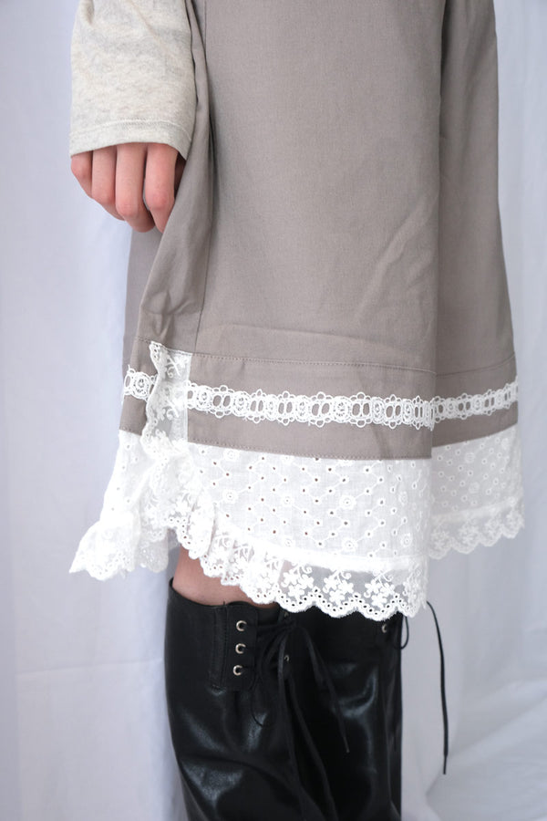 LACE SHORTS / COCOA