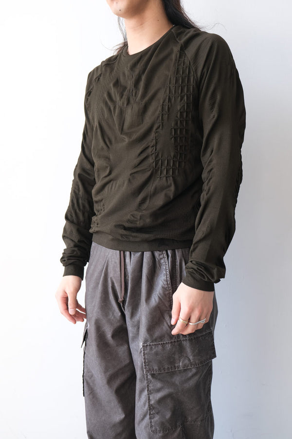 3D KNIT LONG SLEEVE / DARK BROWN BLACK