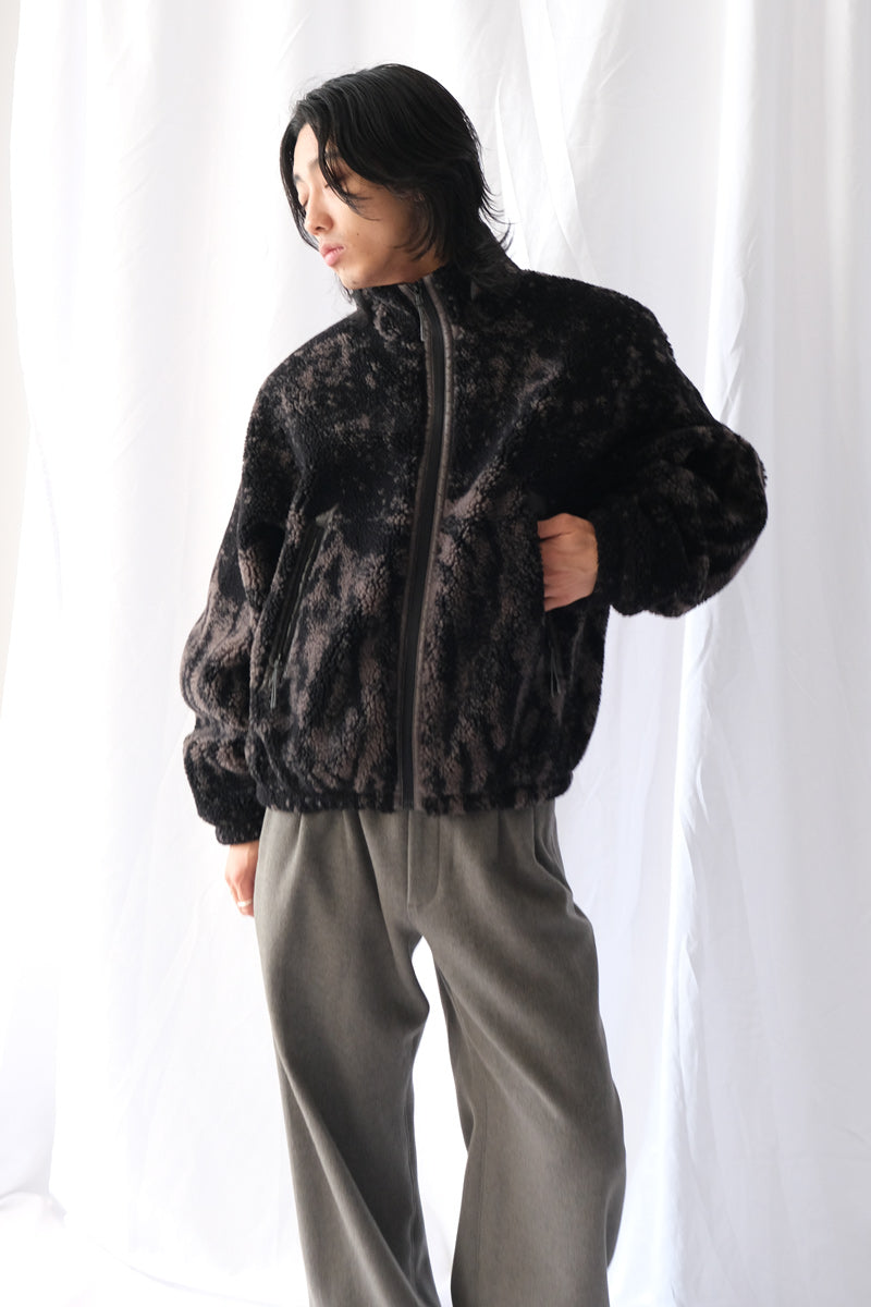 EWE FURRY JACKET / FUZZY DARK BROWN