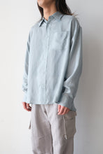 Load image into Gallery viewer, ROOM SHIRT / BLUE SILK STRIPE