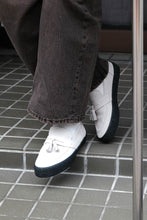 Load image into Gallery viewer, VM005 LOAFER / WHITE/BLACK