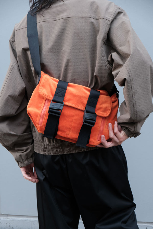 CORDUROY MESSENGER BAG(S) / ORANGE [20%OFF]
