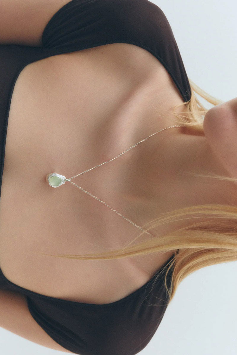 NECTAR NECKLACE / 925 STERLING SILVER-GREEN CLEAN PREHNITE
