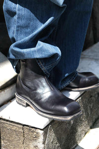 ENGINE BOOT / DEEP BLACK LEATHER