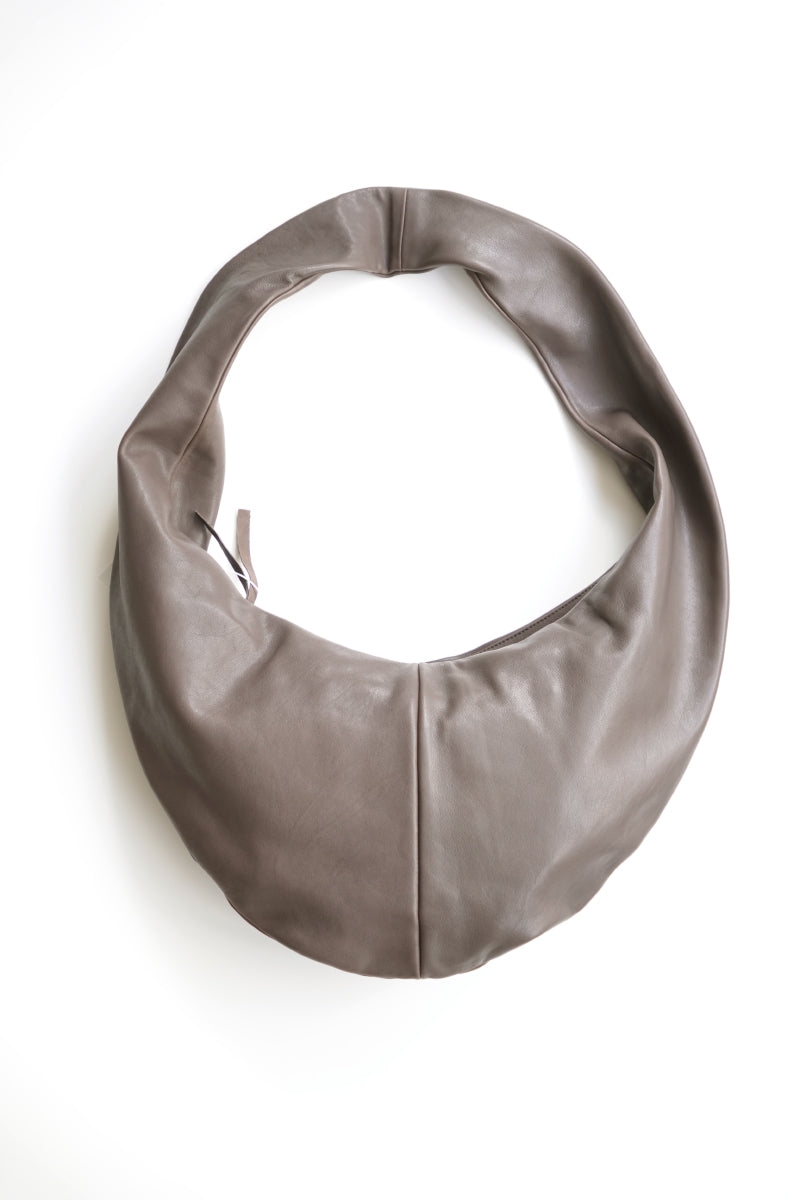 S19 NO.250 CROSSED LEATHER BAG / DUST [金沢店]