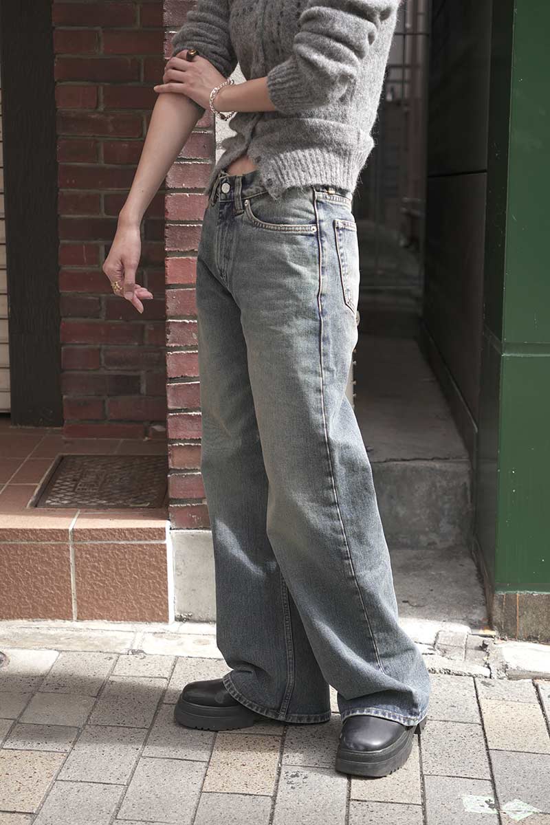 SHAKE JEANS / MID BLUE DIRTY