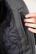画像をギャラリービューアに読み込む, EXPLORER JACKET / DARK GREY VINTAGE NYLON