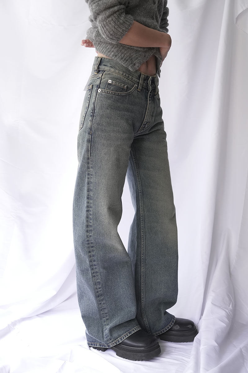 SHAKE JEANS / MID BLUE DIRTY