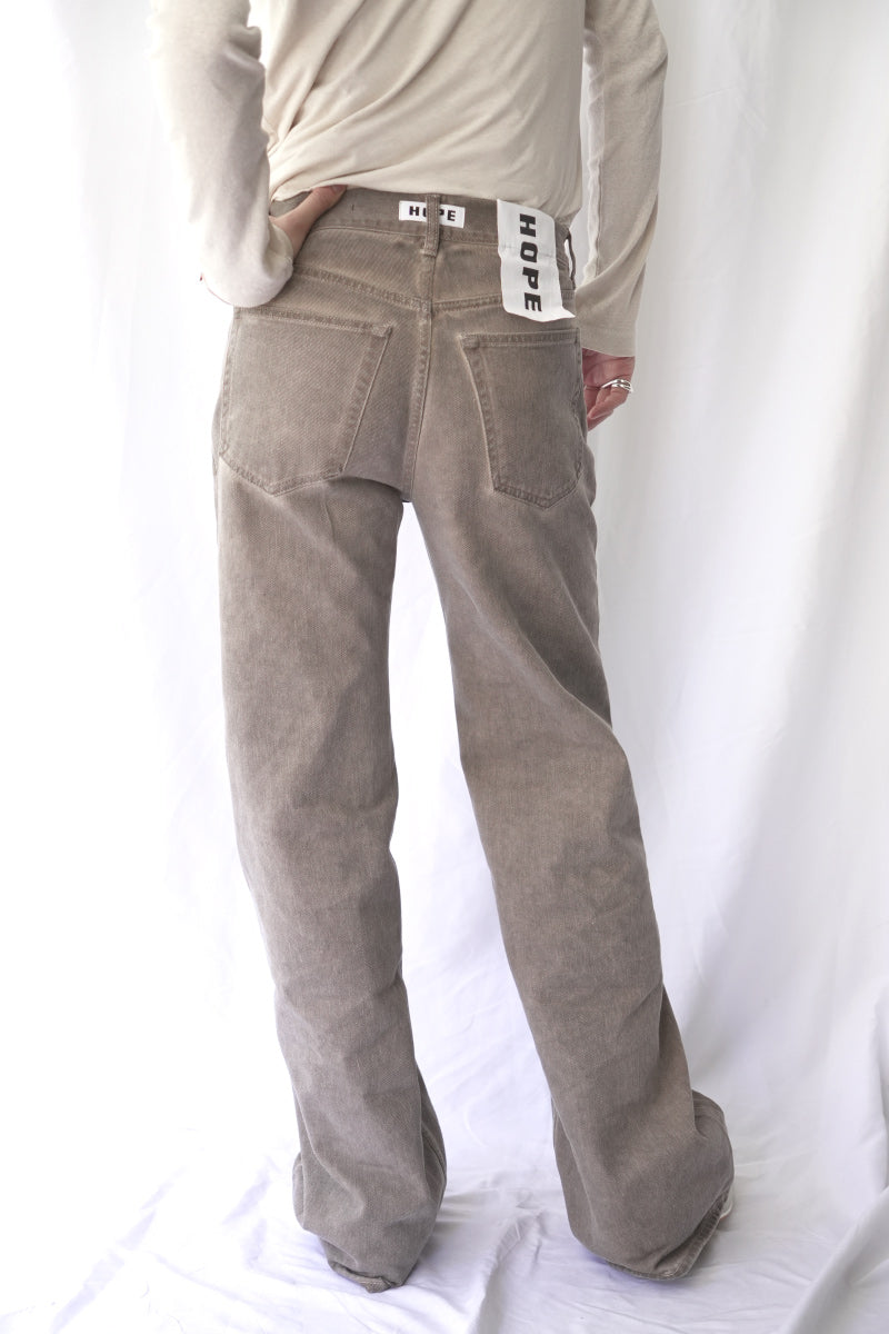 SHAKE JEANS / BROWN COLD DYE