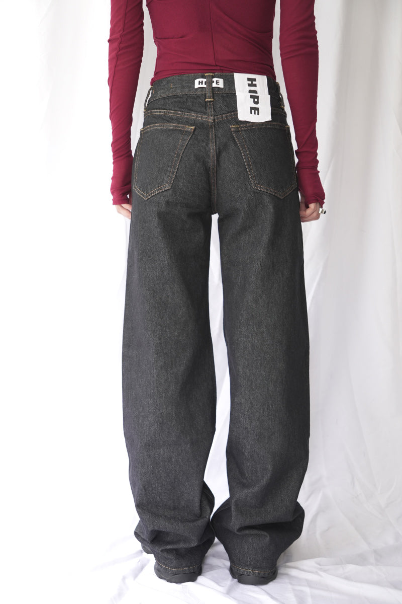 SHAKE JEANS / RINSED BLACK