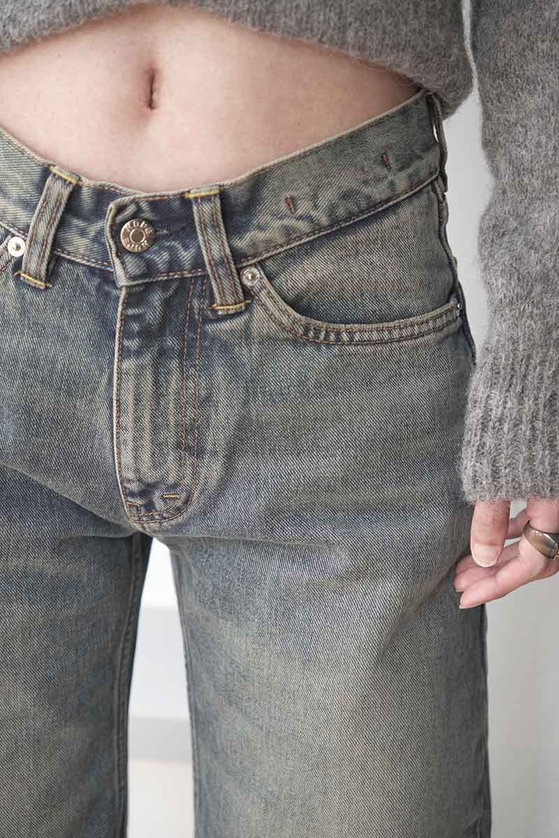 SHAKE JEANS / MID BLUE DIRTY