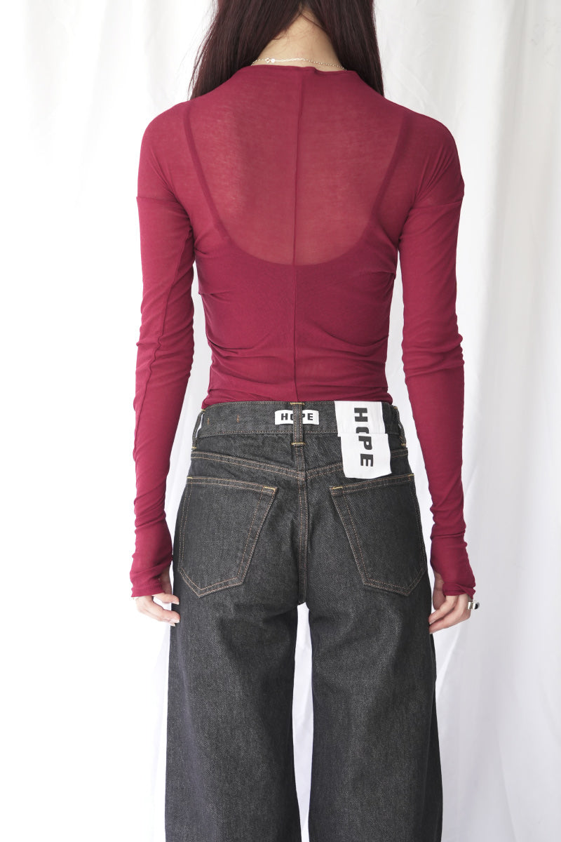 SHEER FRAISE SIDE TUCK TOP / WINE