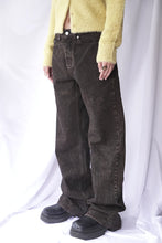 画像をギャラリービューアに読み込む, CRISS JEANS / CORRODED BLACK