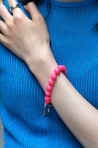 PERLEN SHORT KEYHOLDER / NEONPINK