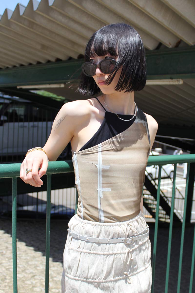 COLU ONE SHOULDER TOP / CONSTRUCTION PRINT [40% 할인]