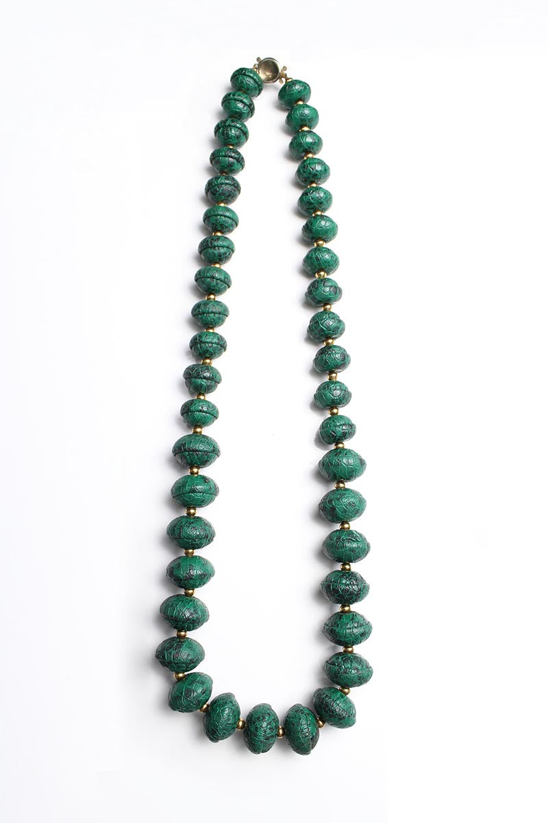 LEATHER COATING NECKLACE / GREEN