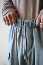 画像をギャラリービューアに読み込む, VISCOSE SHEER ORGANDY WIDE CARGO SLIT PANTS / BLUE GRAY