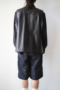 COW LEATHER ZIP UP VEST / BLACK