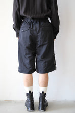 画像をギャラリービューアに読み込む, RECYCLE NYLON ZIP SHORT PANTS / BLACK