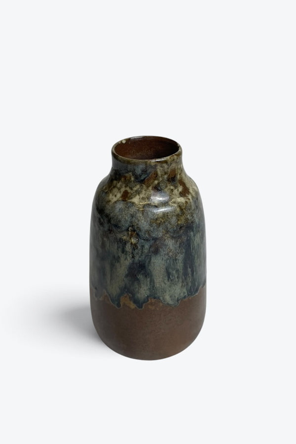 SMAL SERAMIC VASE FOR DISPLAY