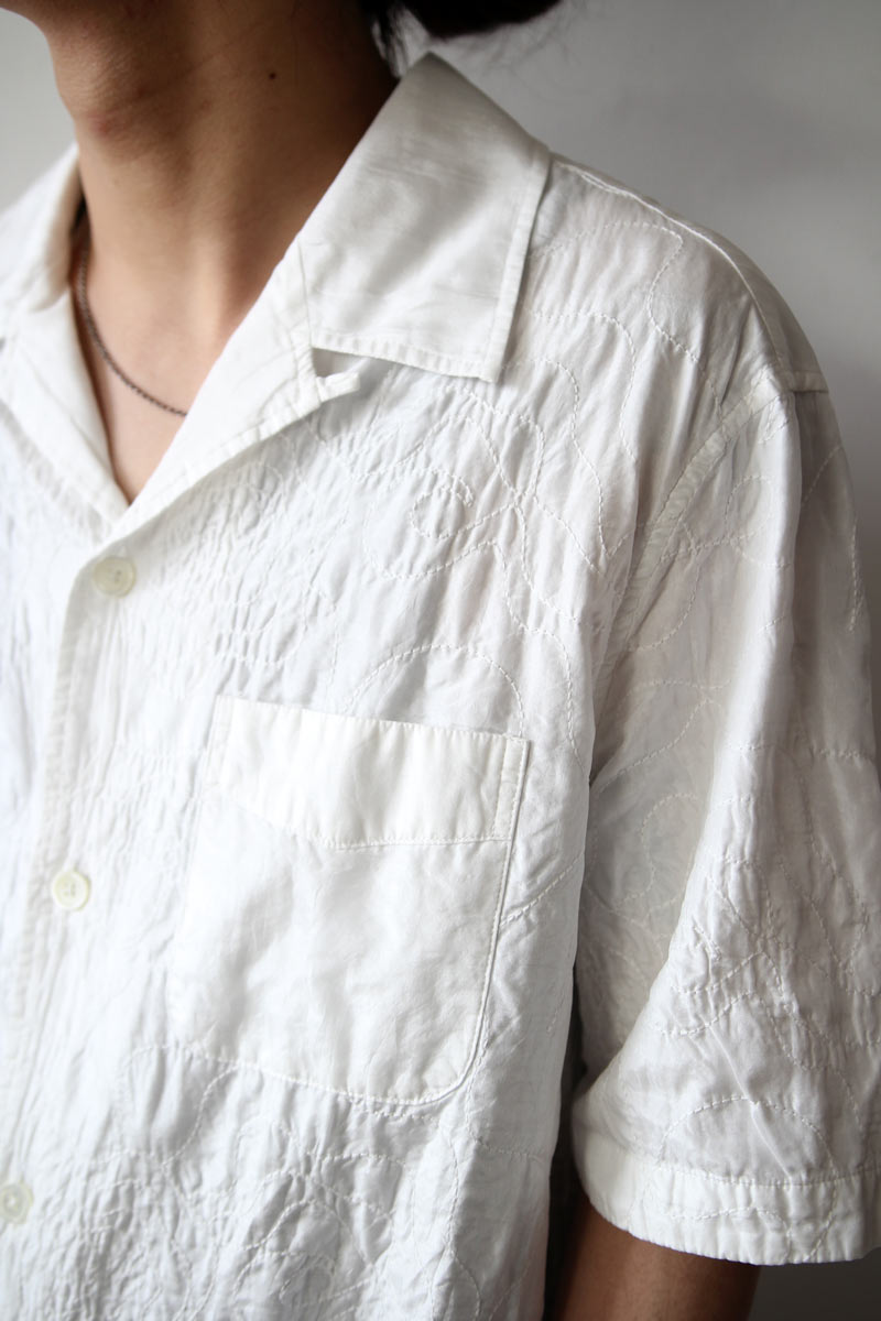 OUR LEGACY | HEUSEN SHIRT SHORTSLEEVE / WHITE FLOWER EMBROIDERY OUR LEGACY | HEUSEN SHIRT SHORTSLEEVE / WHITE FLOWER EMBROIDERY