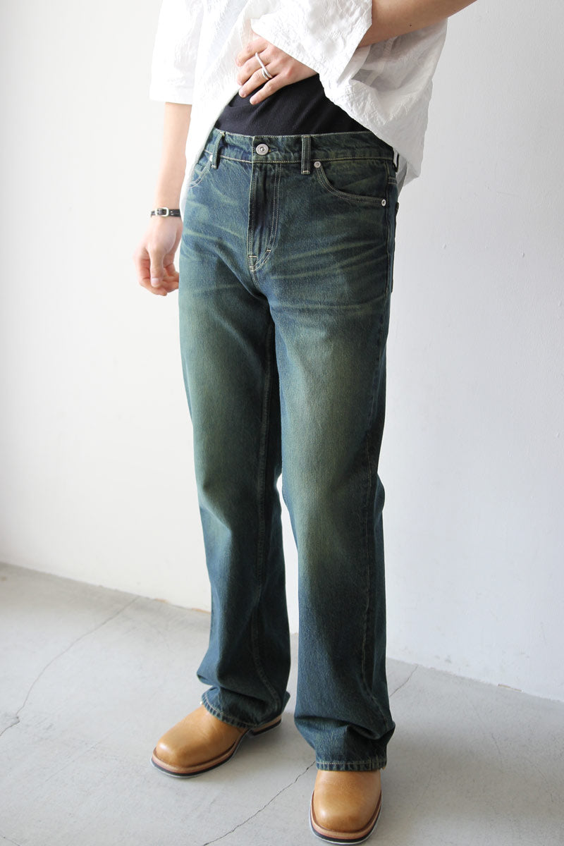 パンツ Our legacy 25ss 70s cut Malibu SandWash OUR LEGACY | 70S CUT / MALIBU SAND WASH フレアデニム – STOCK