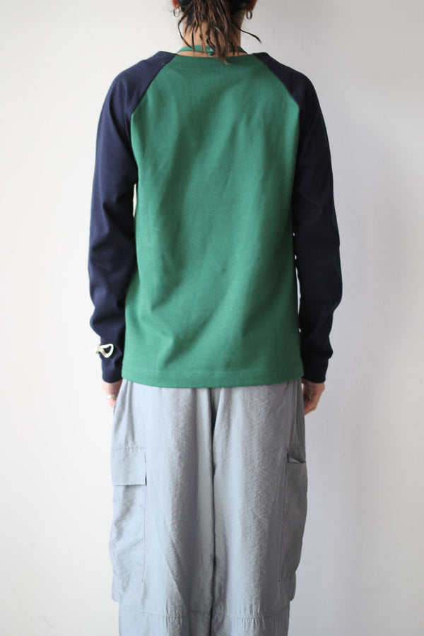 HOLTER NECK LONG SLEEVE T-SHIRT / NAVY-GREEN [20%OFF]