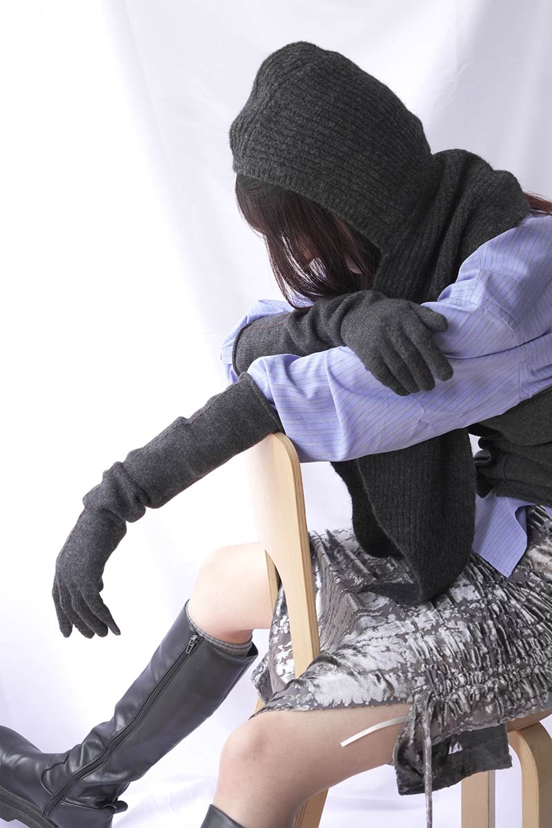 LONG STITCH GLOVES / CHARCOAL [20%OFF]