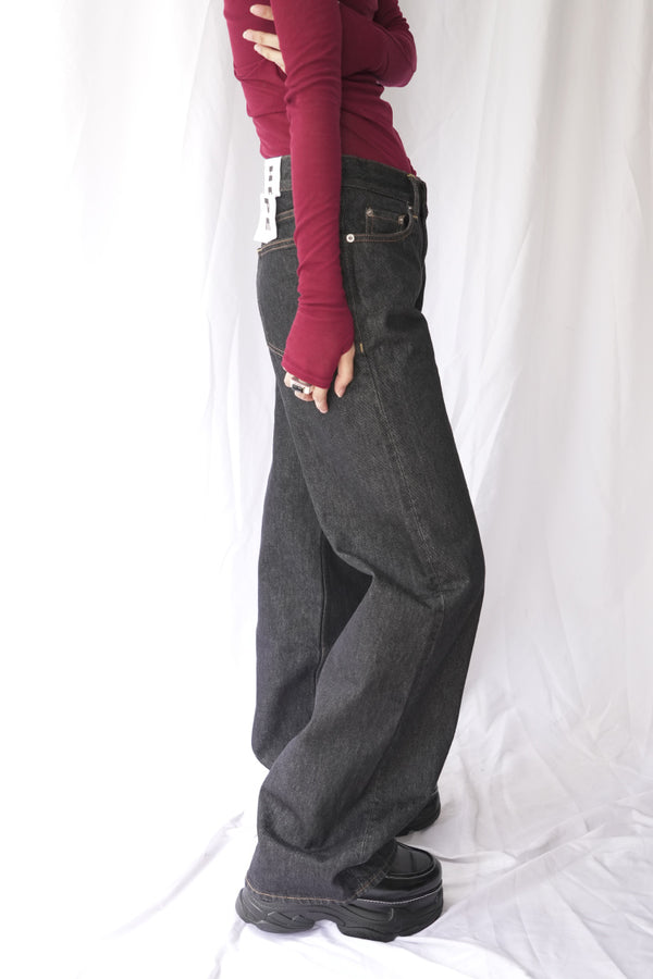 SHAKE JEANS / RINSED BLACK