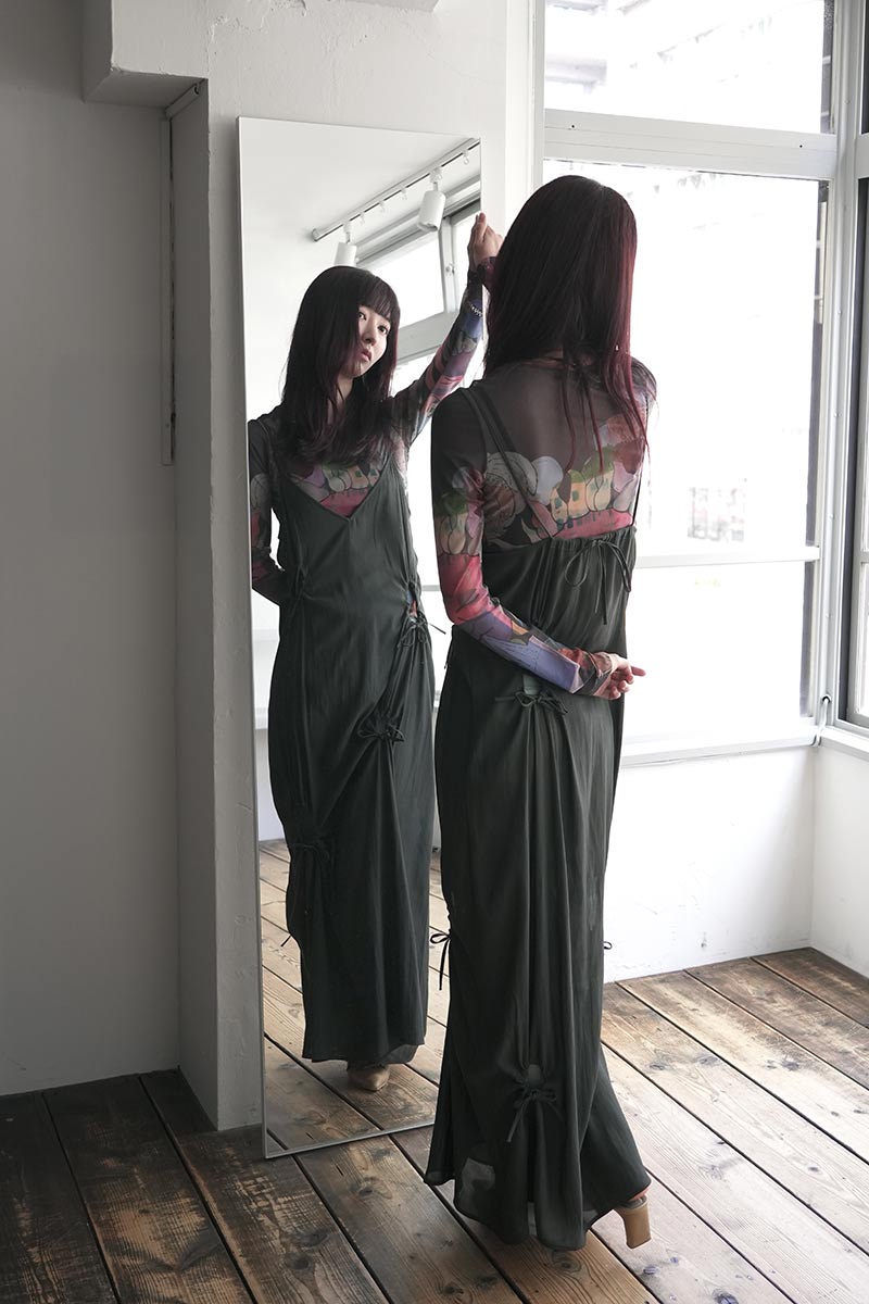 DRY GEORGETTE DRAWSTRING SLIP DRESS / FOREST