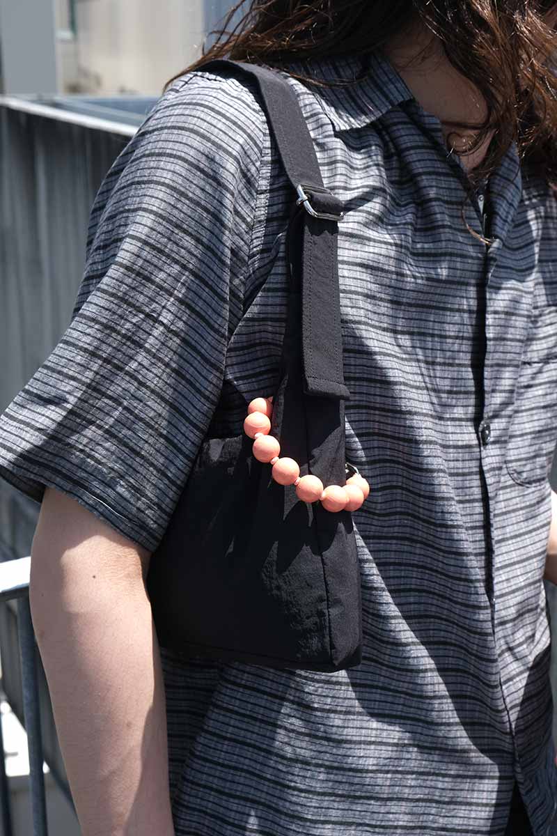 DICKE PERLEN SHORT KEYHOLDER / LAX