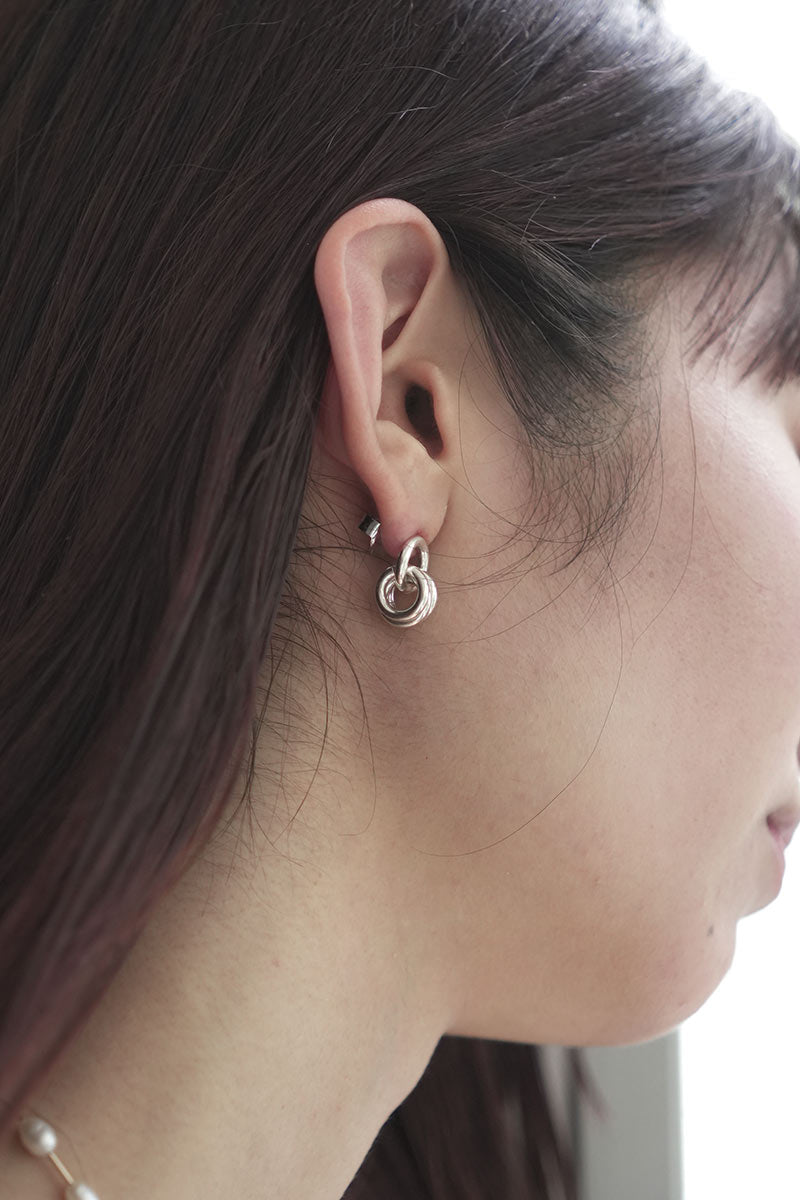 BABY CLUSTER STUDS EARRINGS / SILVER PLATED BRASS