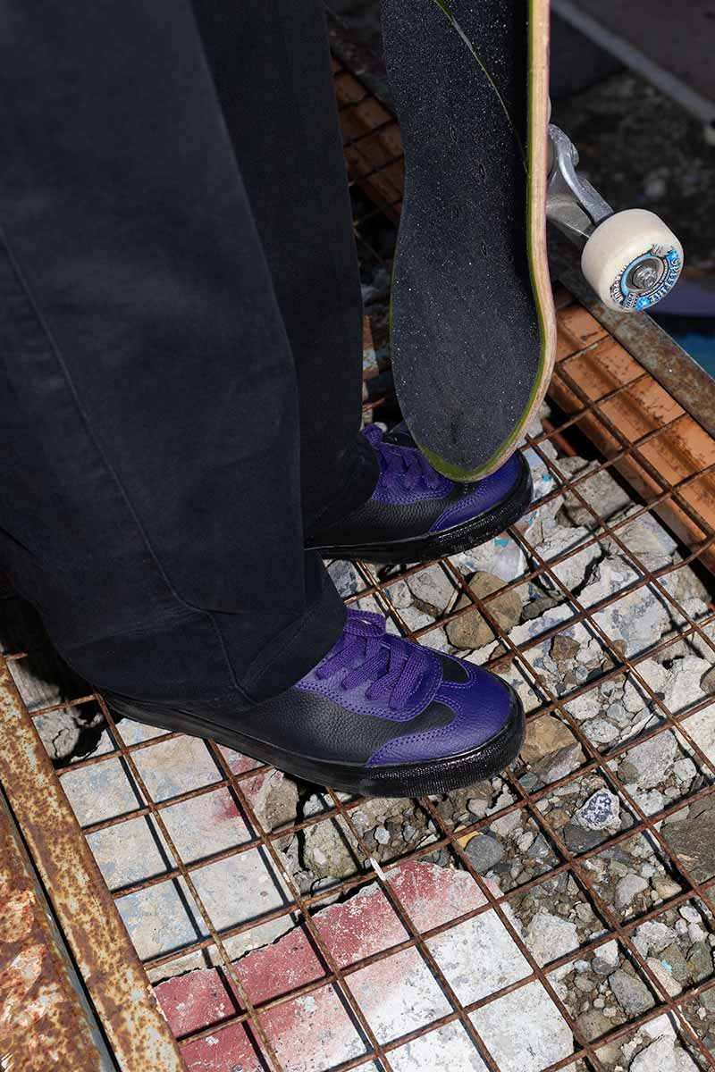 VM004 MILIC LEATHER / BLACK HELIOTROPE/BLACK