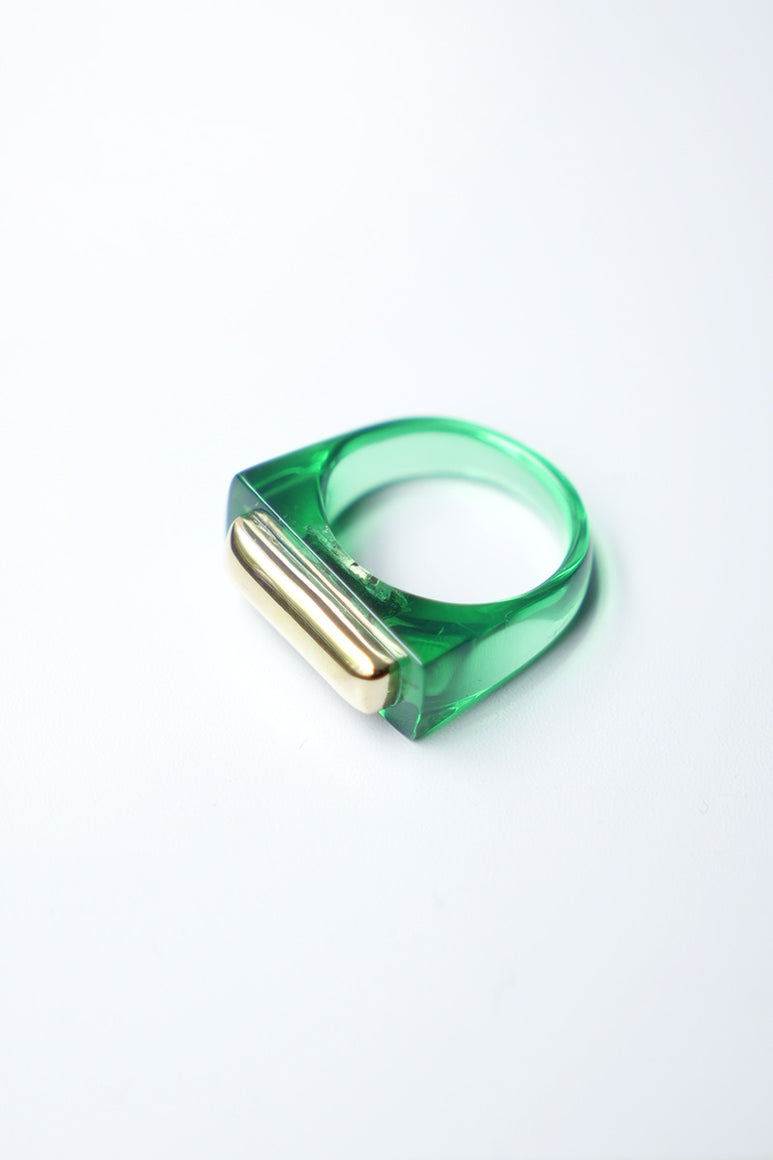SLIM RECTANGLE RING / OXIDISED GREEN