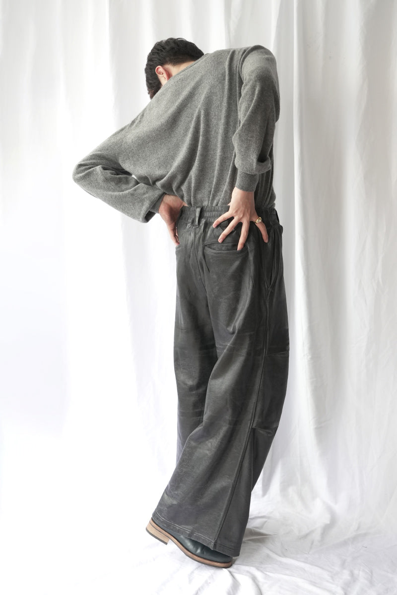 CRACKING COATED MILITARY PANTS .16 / DARK CHARCOAL BASE
