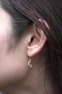 RED VINE STUDS EARRIGS / SILVER PLATED
