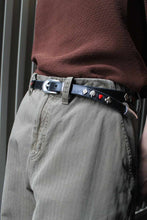 Load image into Gallery viewer, 2CM CARD DECK BELT / BLACK BRIDLE LEATHER