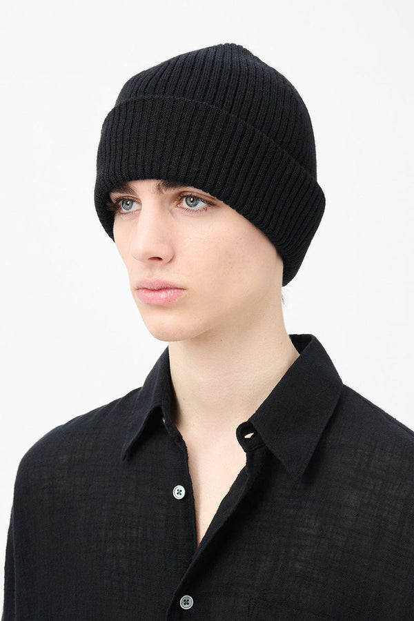 KNIT HAT / BLACK RUSTIC MERINO