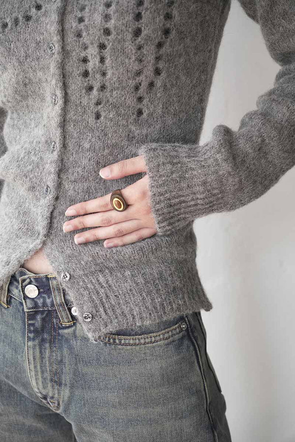 DOVE BUTTON CARDIGAN / GREY
