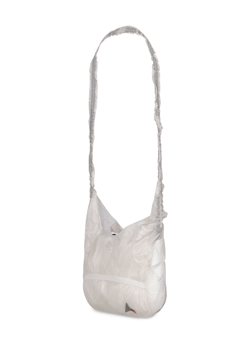 LAKI SMALL PACKABLE KNOT BAG / WISPY CLOUDS