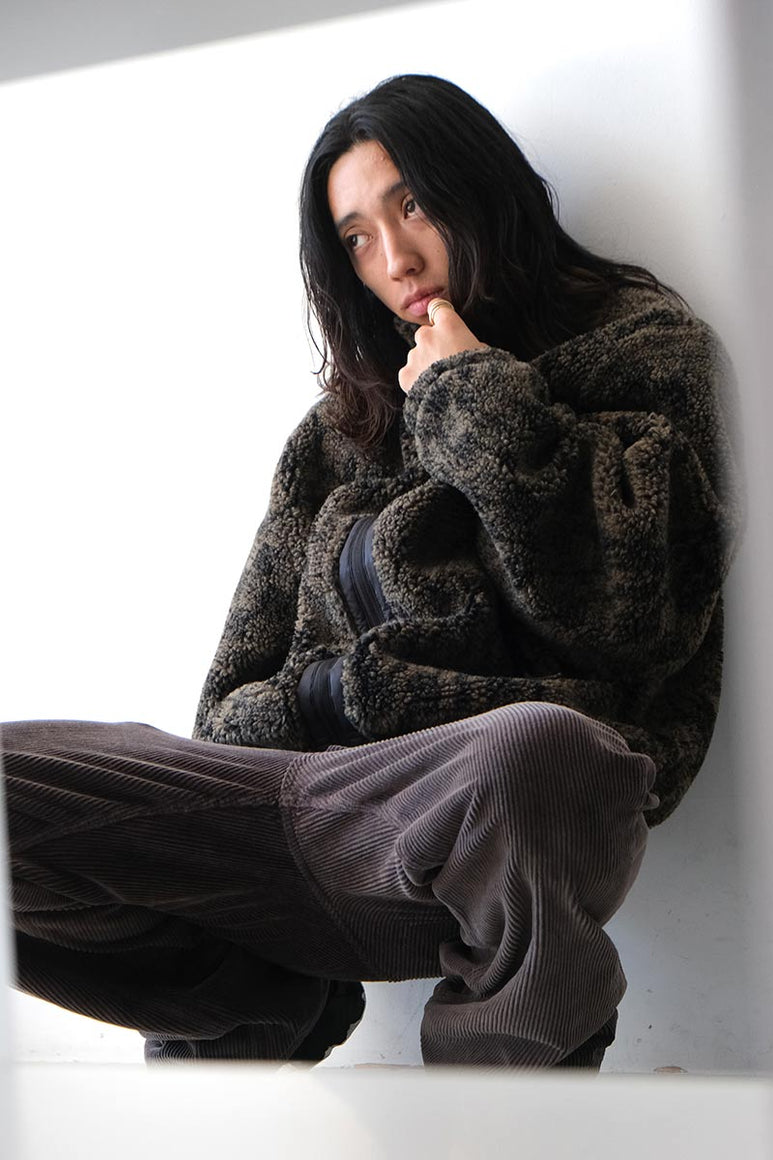 EWE FURRY JACKET / OLIVE
