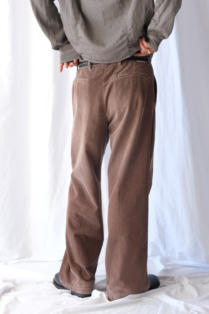 SUNE CORDUROY TROUSERS / BROWN
