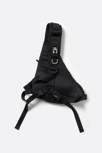 TRIANGLE SLING BAG S .12 / BLACK