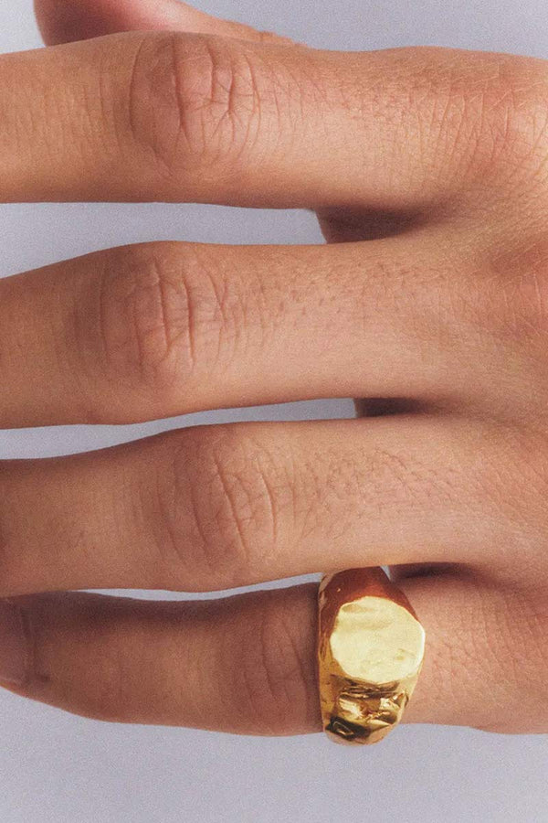 SELLO SOYE RING / 18K GOLD PLATED 925 STERLING SILVER