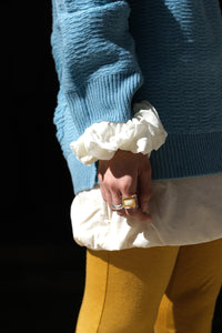 OVERSIZED SILK SCRUNCHIE / WHITE