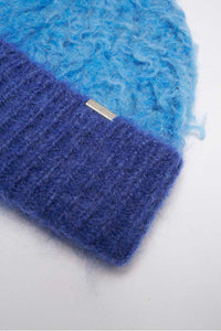 MOON BEANIE / BLUE